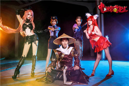 《中国惊奇先生》美女Coser对阵格斗冠军! 对决 2d 惊奇 格斗 惊奇先生 中国惊奇 中国惊奇先生 小孩 美女 冠军 新闻资讯  第1张