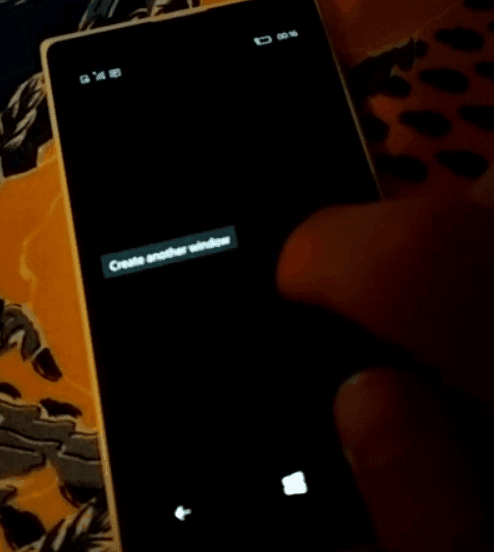 Win10 Mobile手机支持同款应用多窗口演算 单独 曝光 商店 硬件 via another emo 多窗口 分屏 同款 新闻资讯  第2张