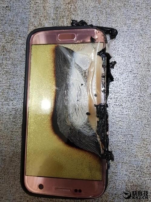 三星Galaxy S7突然爆炸自燃：20岁姑娘被烧伤（图）  新闻资讯  第1张