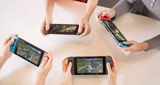 Switch称霸美国4月游戏市场 主机狂销118万台  新闻资讯  第1张