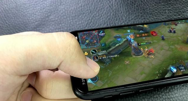 iPhone X玩《王者荣耀》 这视野吓一跳 新闻资讯 第3张 iPhone X玩《王者荣耀》 这视野吓一跳 新闻资讯 第3张