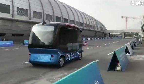 百度:中国首款商用级无人驾驶巴士面向公众试乘 外观 内饰 客车 计划 量产 合作 pol poll 无人 驾驶 新闻资讯 第2张 百度:中国首款商用级无人驾驶巴士面向公众试乘 外观 内饰 客车 计划 量产 合作 pol poll 无人 驾驶 新闻资讯 第2张