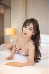 迷雾成版视频免费直播APP 看污视频 美女直播 福利影院 软件下载  第1张